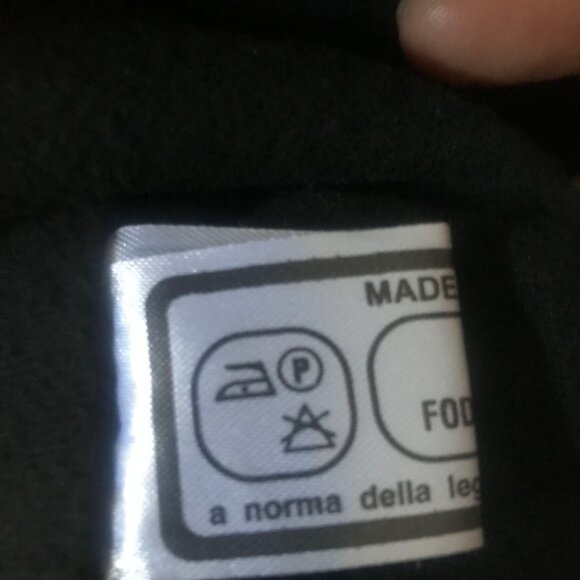 Italian Genuine Leather Jacket – Timeless Style & Craftsmanship - Picture 13 of 14